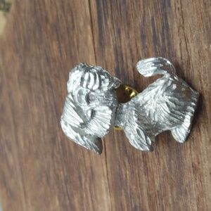 Vintage Cute pooch dog pin brooch B222